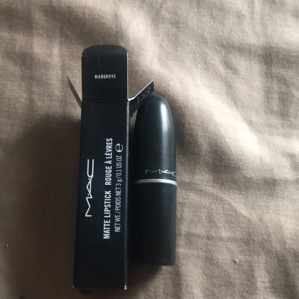 Mac matte lipstick